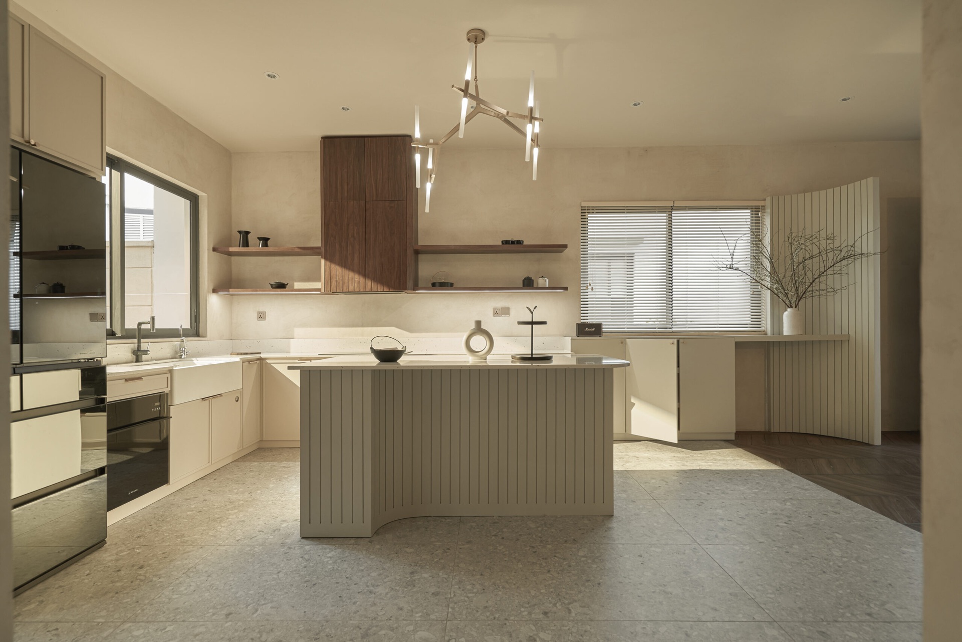 Nội thất không chỗ chê của căn biệt thự 300 m2 ở TPHCM - 7 Nội thất không chỗ chê của căn biệt thự 300 m2 ở TPHCM - 7