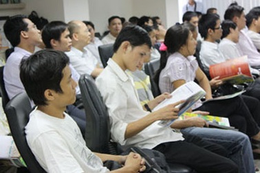 Siết tín dụng: Chứng khoán lại càng đuối