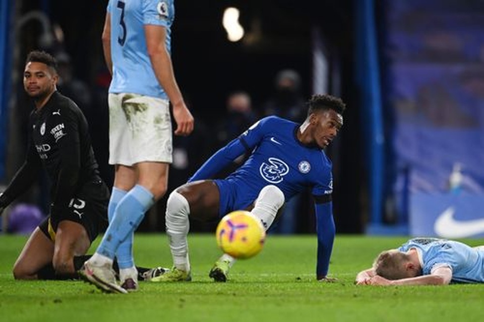 Những khoảnh khắc Man City hạ gục Chelsea - 18 Những khoảnh khắc Man City hạ gục Chelsea - 18