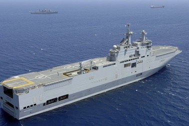 Nga, Pháp "ông chẳng bà chuộc" vụ bàn giao tàu chiến