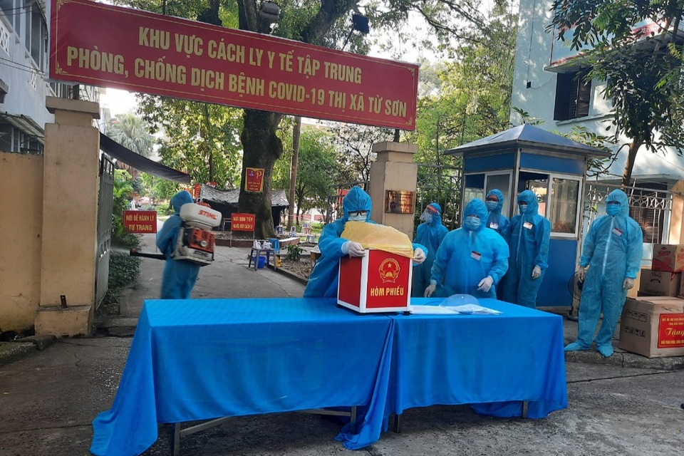 Bắc Ninh tổ chức bầu cử sớm trong khu cách ly - 5 Bắc Ninh tổ chức bầu cử sớm trong khu cách ly - 5