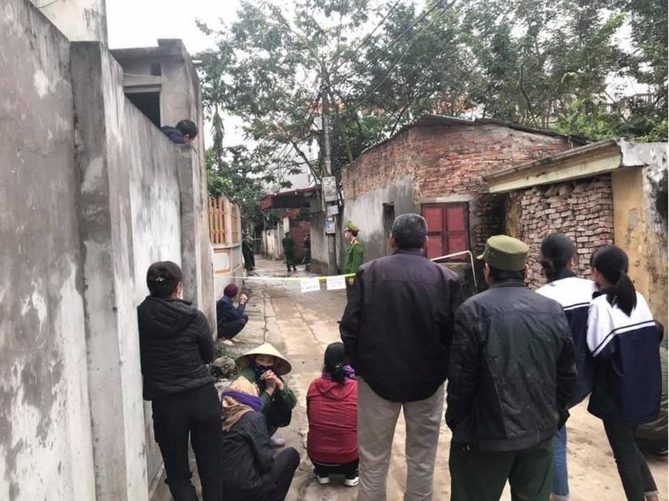 Hà Nội: Can 2 con đánh nhau, người mẹ tử vong - 2 Hà Nội: Can 2 con đánh nhau, người mẹ tử vong - 2