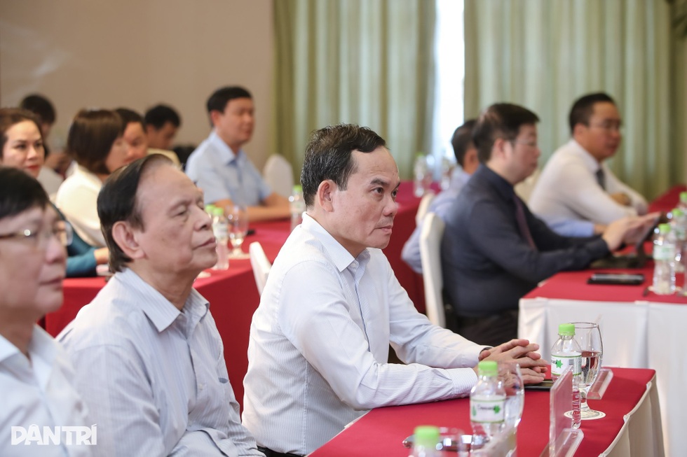 Cơ quan báo chí không thể đơn độc trong cuộc chiến chống vi phạm bản quyền - 5 Cơ quan báo chí không thể đơn độc trong cuộc chiến chống vi phạm bản quyền - 5