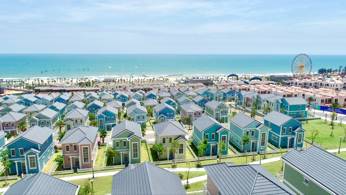 Chủ nhân biệt thự Florida tại NovaWorld Phan Thiet choáng ngợp khi nhận nhà - 3 Chủ nhân biệt thự Florida tại NovaWorld Phan Thiet choáng ngợp khi nhận nhà - 3