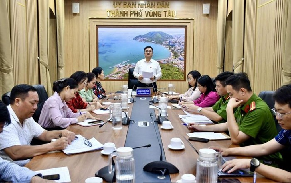 Số ca ngộ độc bánh mì ở Vũng Tàu tăng lên 117 người - 1 Số ca ngộ độc bánh mì ở Vũng Tàu tăng lên 117 người - 1
