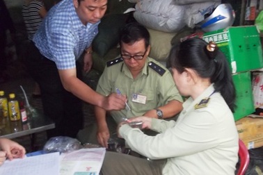 Thu giữ gần 2 tấn đông dược không nguồn gốc