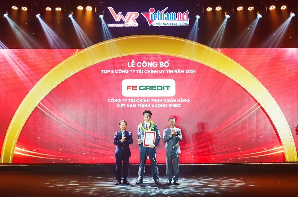 FE CREDIT nhận 2 giải thưởng tại MMA Smarties Vietnam 2024 - 2 FE CREDIT nhận 2 giải thưởng tại MMA Smarties Vietnam 2024 - 2