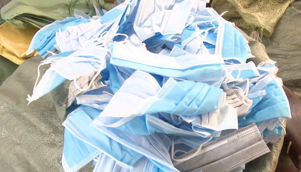 Thông tin mới nhất vụ thu giữ hơn 30.000 khẩu trang nghi đã qua sử dụng - 1 Thông tin mới nhất vụ thu giữ hơn 30.000 khẩu trang nghi đã qua sử dụng - 1