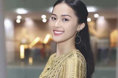 Nàng “Tấm” Hạ Vi thẳng thắn nghe nhận xét diễn xuất còn non