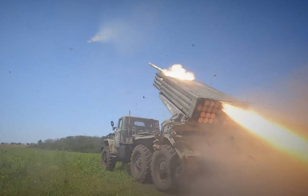 Nga dồn hơn 100.000 quân, tìm cách chọc thủng phòng thủ của Ukraine - 1 Nga dồn hơn 100.000 quân, tìm cách chọc thủng phòng thủ của Ukraine - 1