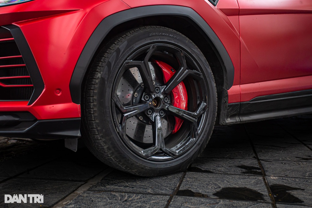 Lamborghini Urus từng của Minh Nhựa ra sao sau 4 năm đổi chủ? - 4 Lamborghini Urus từng của Minh Nhựa ra sao sau 4 năm đổi chủ? - 4