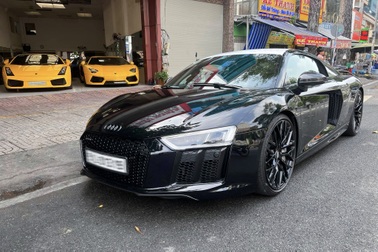 Ông Đặng Lê Nguyên Vũ mua thêm Audi R8 dù đã sở hữu 2 xe R8 hàng hiếm