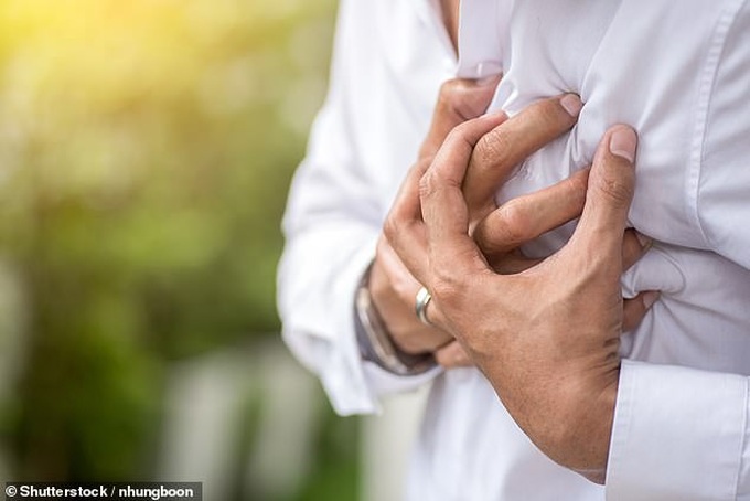 Mắc chứng ợ nóng và nấc trong nhiều năm nhưng tự mua thuốc uống, đến khi đi khám mới biết mình bị ung thư - Ảnh 1. Mắc chứng ợ nóng và nấc trong nhiều năm nhưng tự mua thuốc uống, đến khi đi khám mới biết mình bị ung thư - Ảnh 1.