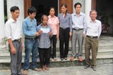 Hơn 16 triệu đồng đến với ông cụ mù cô độc 