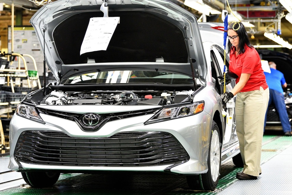 GM bị Toyota hạ bệ ngay trên sân nhà - 1 GM bị Toyota hạ bệ ngay trên sân nhà - 1