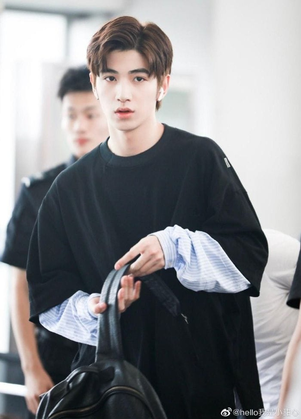 Nỗi kinh hoàng mang tên hợp đồng nô lệ chi phối sự nghiệp giới nghệ sĩ - 6 Nỗi kinh hoàng mang tên hợp đồng nô lệ chi phối sự nghiệp giới nghệ sĩ - 6