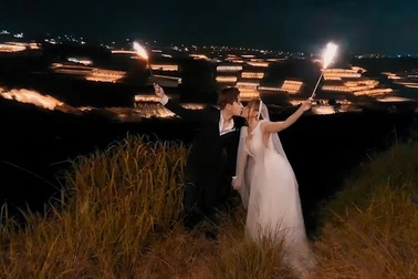 Ca sĩ Thu Thủy tung ảnh cưới, tiết lộ sẽ tái hôn vào tháng 7