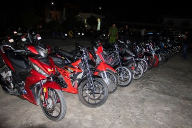 Ngăn chặn kịp thời 60 thanh niên tụ tập đua xe trái phép