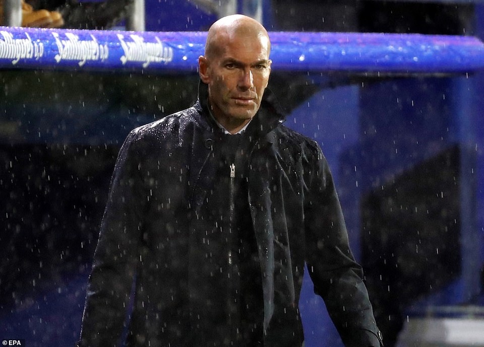 Real Madrid gồng mình trong cuộc đua vô địch với Barcelona - 2 Real Madrid gồng mình trong cuộc đua vô địch với Barcelona - 2