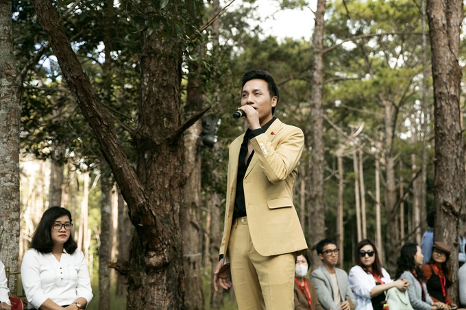 Mãn nhãn fashion show giữa rừng núi Đắk Nông - Ảnh 7.