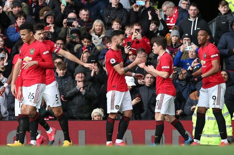 Man Utd 3-0 Watford: Màn tỏa sáng rực rỡ của Fernandes - 1 Man Utd 3-0 Watford: Màn tỏa sáng rực rỡ của Fernandes - 1