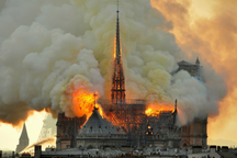 Tình tiết mới về nguyên nhân cháy Nhà thờ Đức Bà Paris