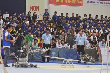 20 đội tham gia cuộc thi sáng tạo Robocon Việt Nam 2014 