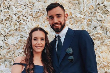 Ngắm bóng hồng “tin đồn” sắp chuyển về Man Utd