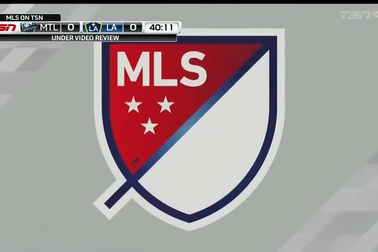 Máu nóng của Ibrahimovic