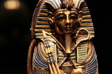 Dao găm bọc vàng của Pharaông Tutankhamun ẩn giấu bí mật