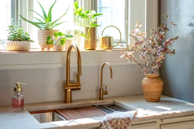 Vì sao chuyên gia nói nên tránh xa bồn rửa bằng đá cẩm thạch dù đẹp?