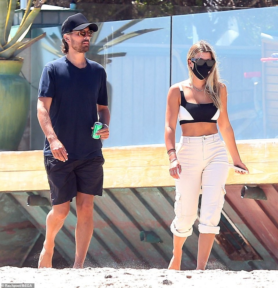 Sofia Richie tái hợp với bạn trai lớn tuổi - 1 Sofia Richie tái hợp với bạn trai lớn tuổi - 1