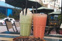 Gặp lại chàng trai nghèo, cô gái tiếc nuối: "Biết thế đã nhận lời yêu"