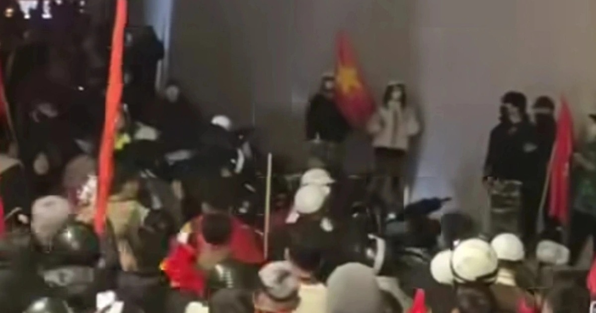 Xác minh phản ánh cô gái bị quấy rối khi "đi bão" tại Hà Nội