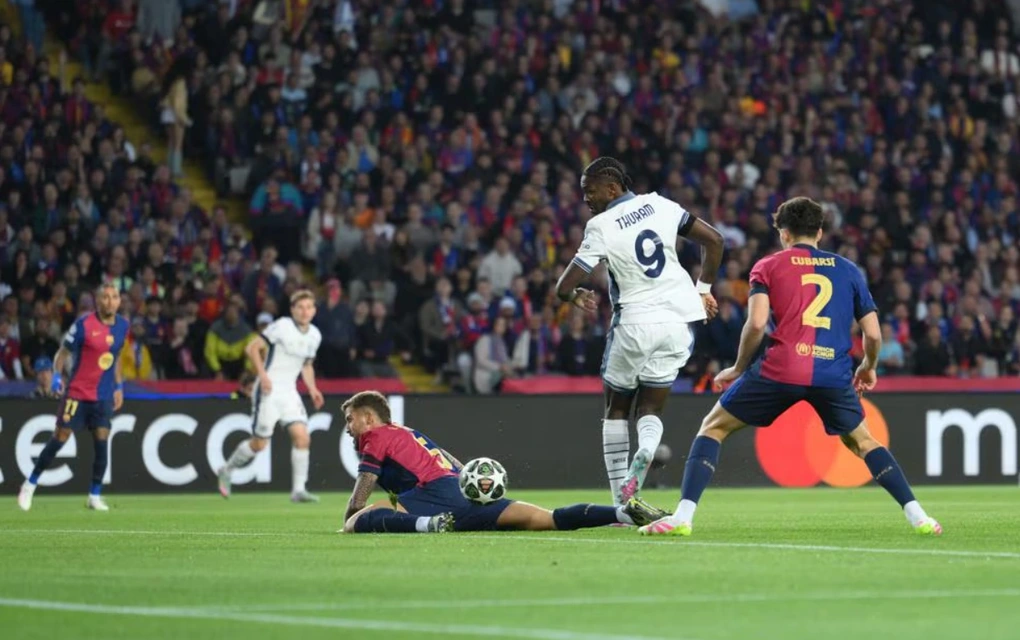 Lamine Yamal ghi bàn, Barcelona hòa Inter trong trận cầu nhiều siêu phẩm - 1 Lamine Yamal ghi bàn, Barcelona hòa Inter trong trận cầu nhiều siêu phẩm - 1