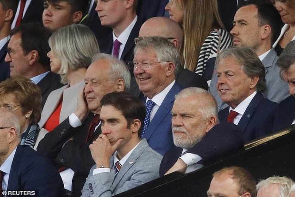 Sir Alex Ferguson nói gì về màn ra mắt trong mơ của C.Ronaldo? - 1 Sir Alex Ferguson nói gì về màn ra mắt trong mơ của C.Ronaldo? - 1