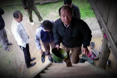 Trao hơn 168 triệu đồng đến với bé 5 tuổi bị bệnh tim.