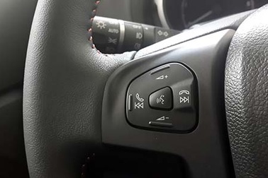 Các tính năng hỗ trợ người lái