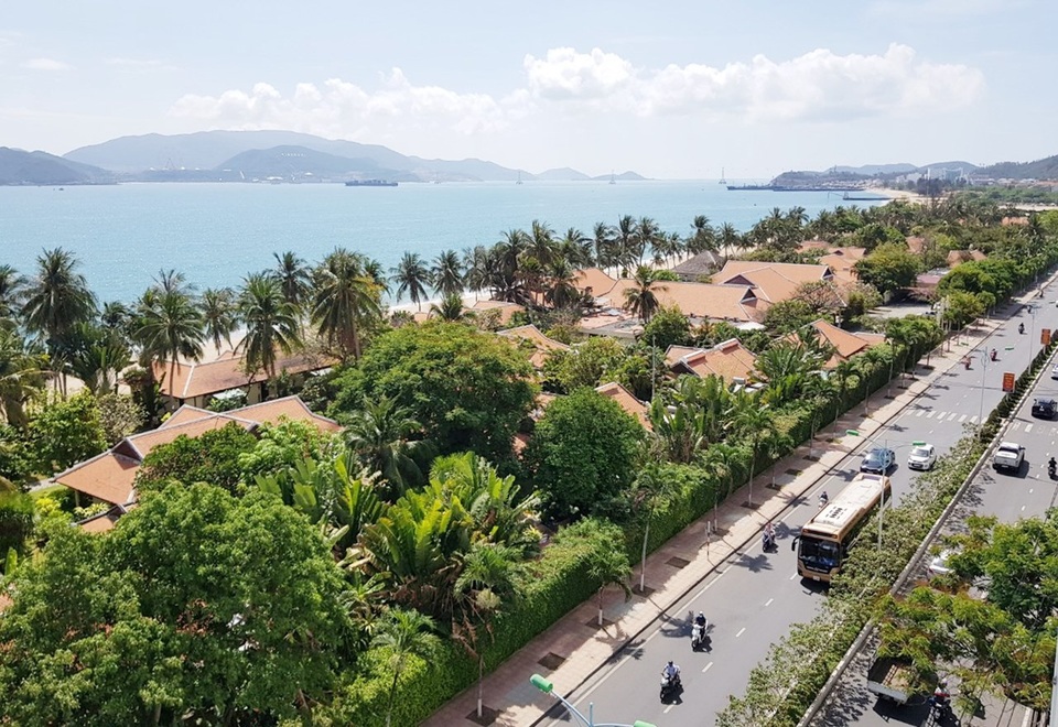 Điểm danh những nhà hàng, công trình khủng chắn biển Nha Trang - 2 Điểm danh những nhà hàng, công trình khủng chắn biển Nha Trang - 2