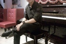 Thanh niên bị hai cô gái đâm chết trên phố là nghệ sĩ, ca sĩ ở TP.HCM