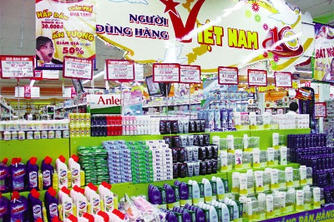 Dùng hàng Việt sao phải “ưu tiên”