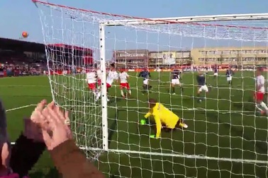 Tình huống cản phá phạt đền của Van der Sar