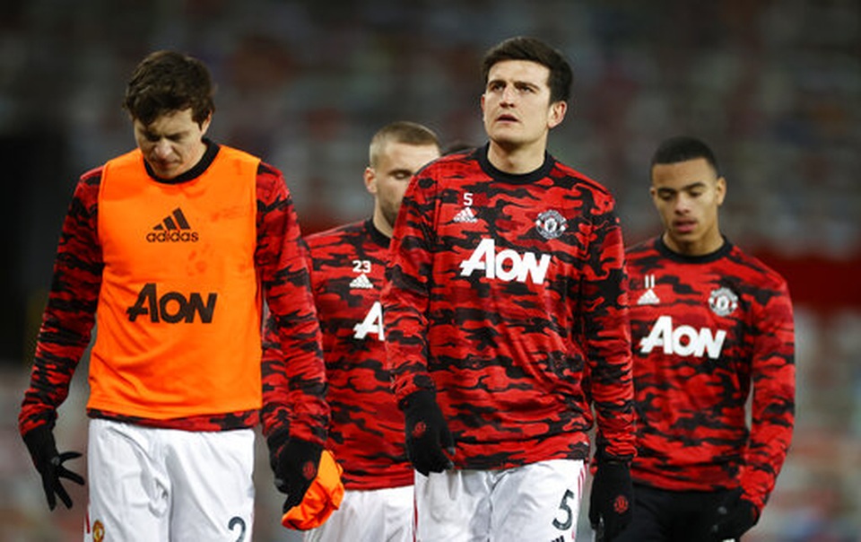 Man Utd 0-0 Man City: Cùng sợ thua nên đành chia điểm - 17 Man Utd 0-0 Man City: Cùng sợ thua nên đành chia điểm - 17