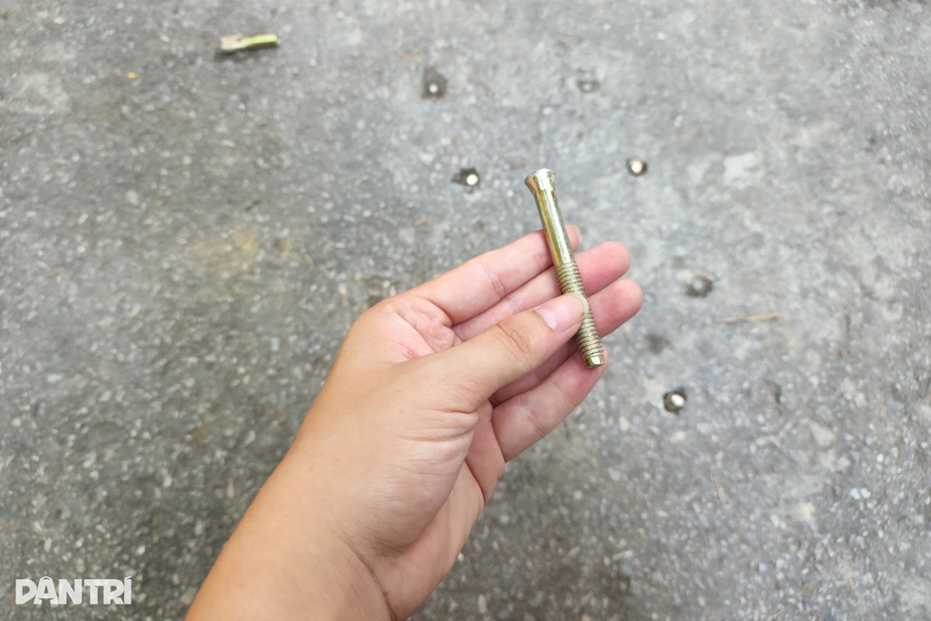 Tự ý lắp khóa bẫy, dựng cọc cấm đỗ xe, chủ nhà có vi phạm pháp luật? - 6 Tự ý lắp khóa bẫy, dựng cọc cấm đỗ xe, chủ nhà có vi phạm pháp luật? - 6