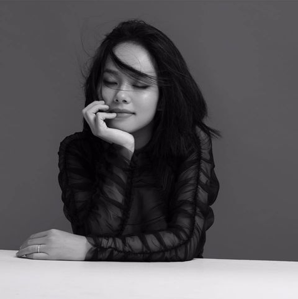 Diva Mỹ Linh hỏi ông xã: Anh có thương em như anh thương con gái anh? - 1 Diva Mỹ Linh hỏi ông xã: Anh có thương em như anh thương con gái anh? - 1