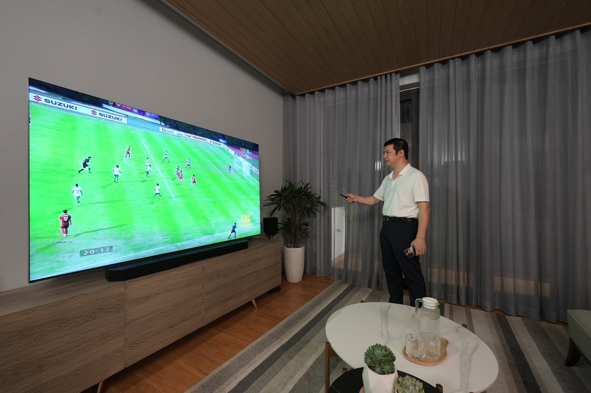 Những tiêu chí chọn TV xem bóng đá của BLV Quang Huy, Anh Quân - 2 Những tiêu chí chọn TV xem bóng đá của BLV Quang Huy, Anh Quân - 2