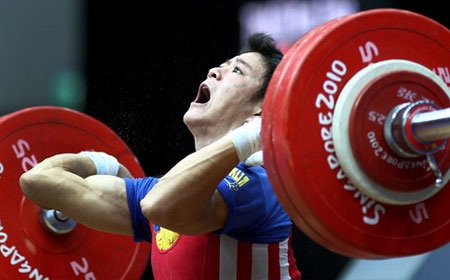 Cử tạ Việt Nam mơ cú đúp HCV SEA Games