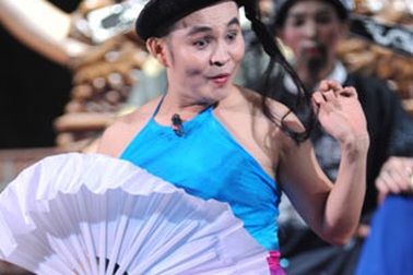 Đưa “hầu đồng” lên Tết Hà Nội xưa và nay 2012