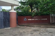 “Bão” tranh luận khi phụ huynh lên mạng "tố" giáo viên… không có tình người