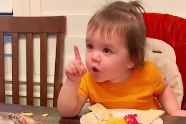 Những em bé "sinh ra để làm sếp"